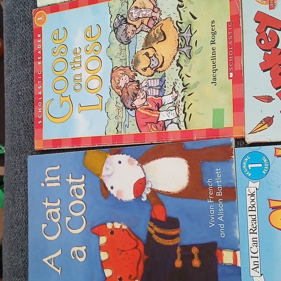 Other - 9 farm theme level 1 readers